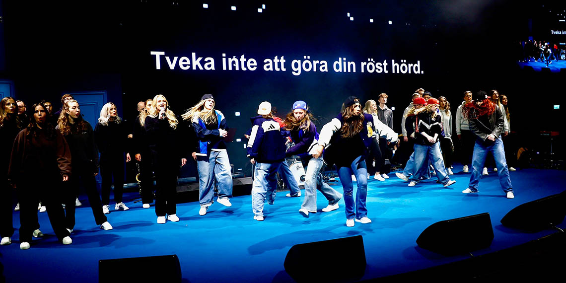 Från öppningsnumret