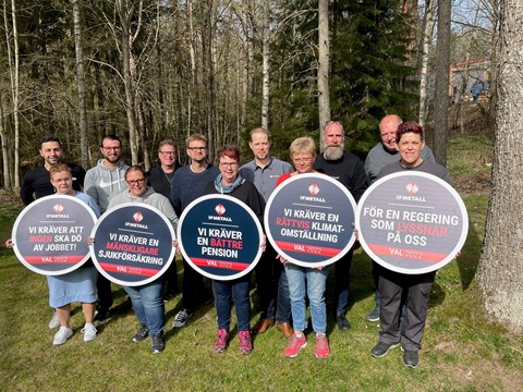 styrelsen april-22.jpg